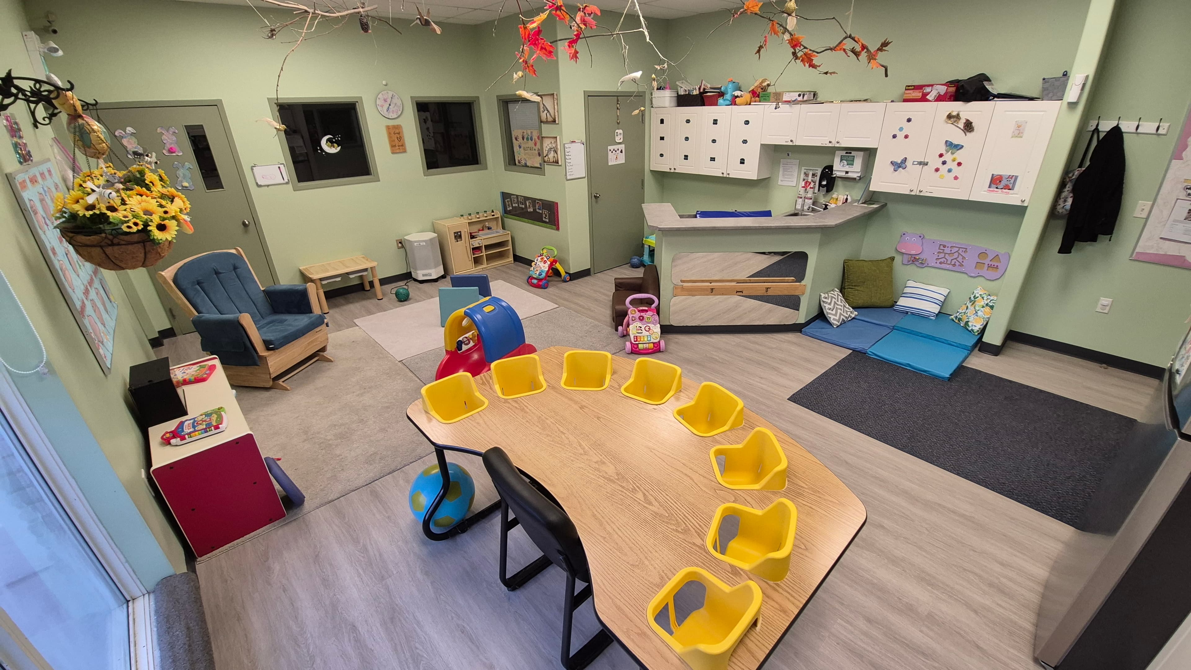 KidLogic London infant room